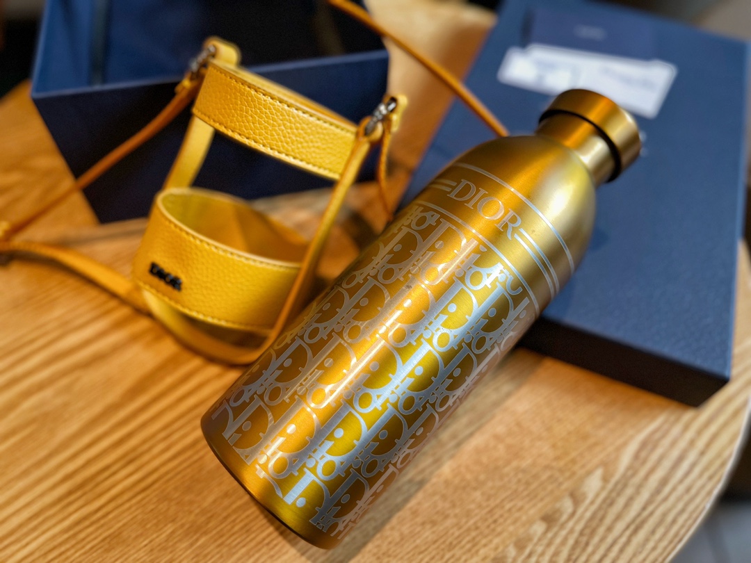 Dior Thermal Water Bottle and Holder - Comprehensive 6