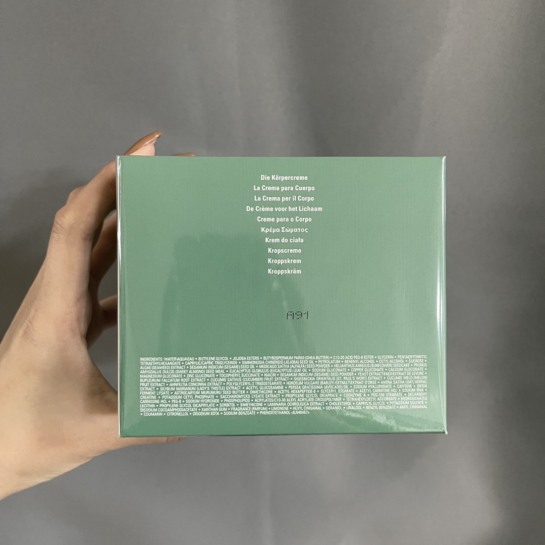 路易威登 Louis Vuitton 高定典藏名品高定成衣时装外套连衣裙衬衫T恤 #6799F96D 2