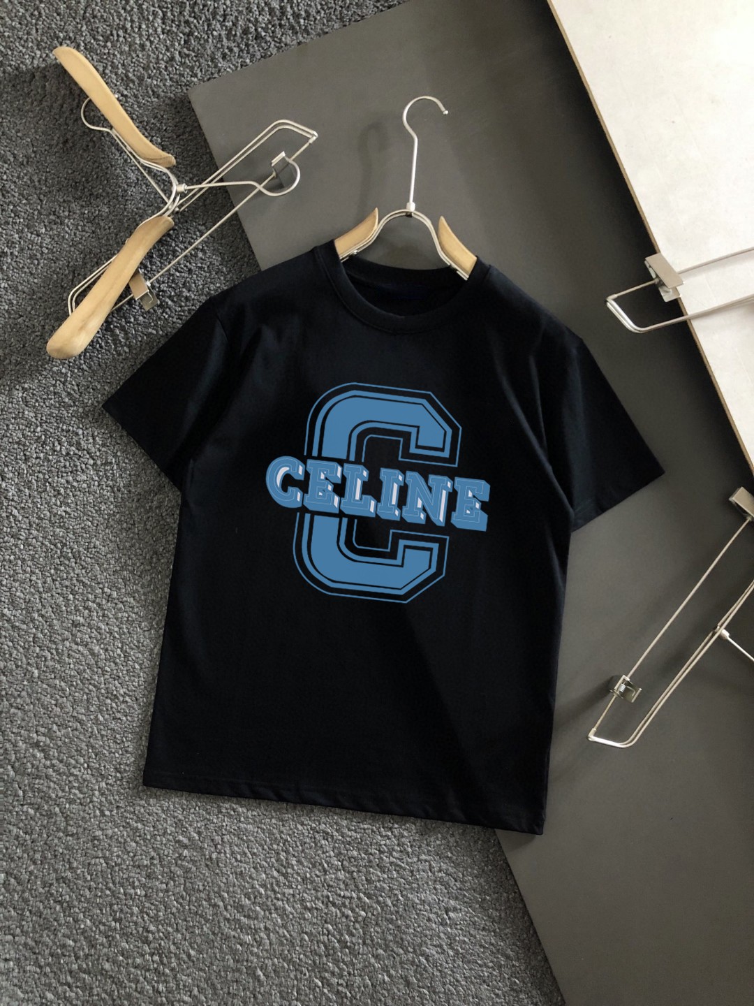 Última camiseta estampada Céline, de alta calidad, original de tienda, proceso de fabricación de primera, tel…