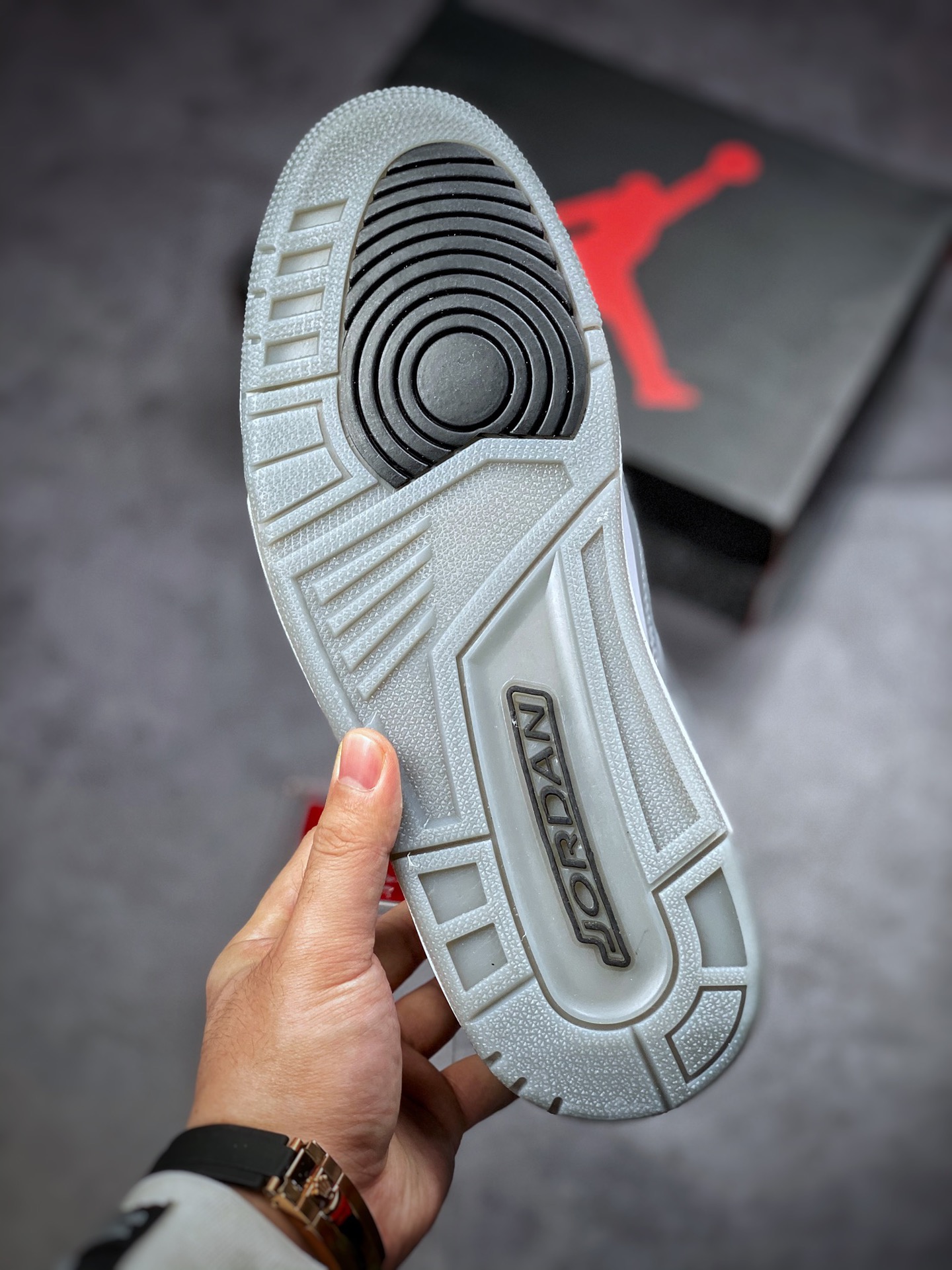 240  Nike Air Jordan 3 Retro SE”Wolf Grey”AJ3狼灰黑银灰爆裂136064-004