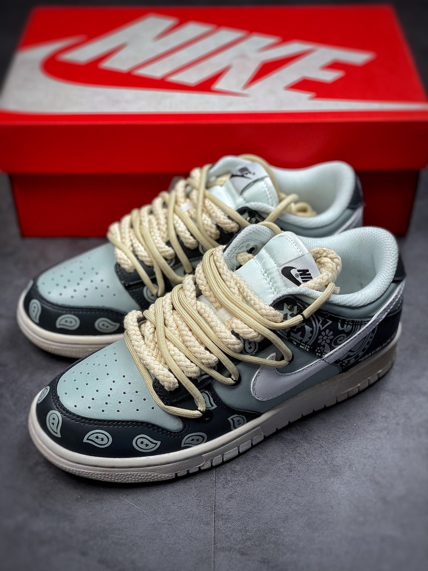 380 Nike Dunk Low “Retro”解构鞋带 Vibe风做旧皮革高街男女款烟灰色 DD1503-109