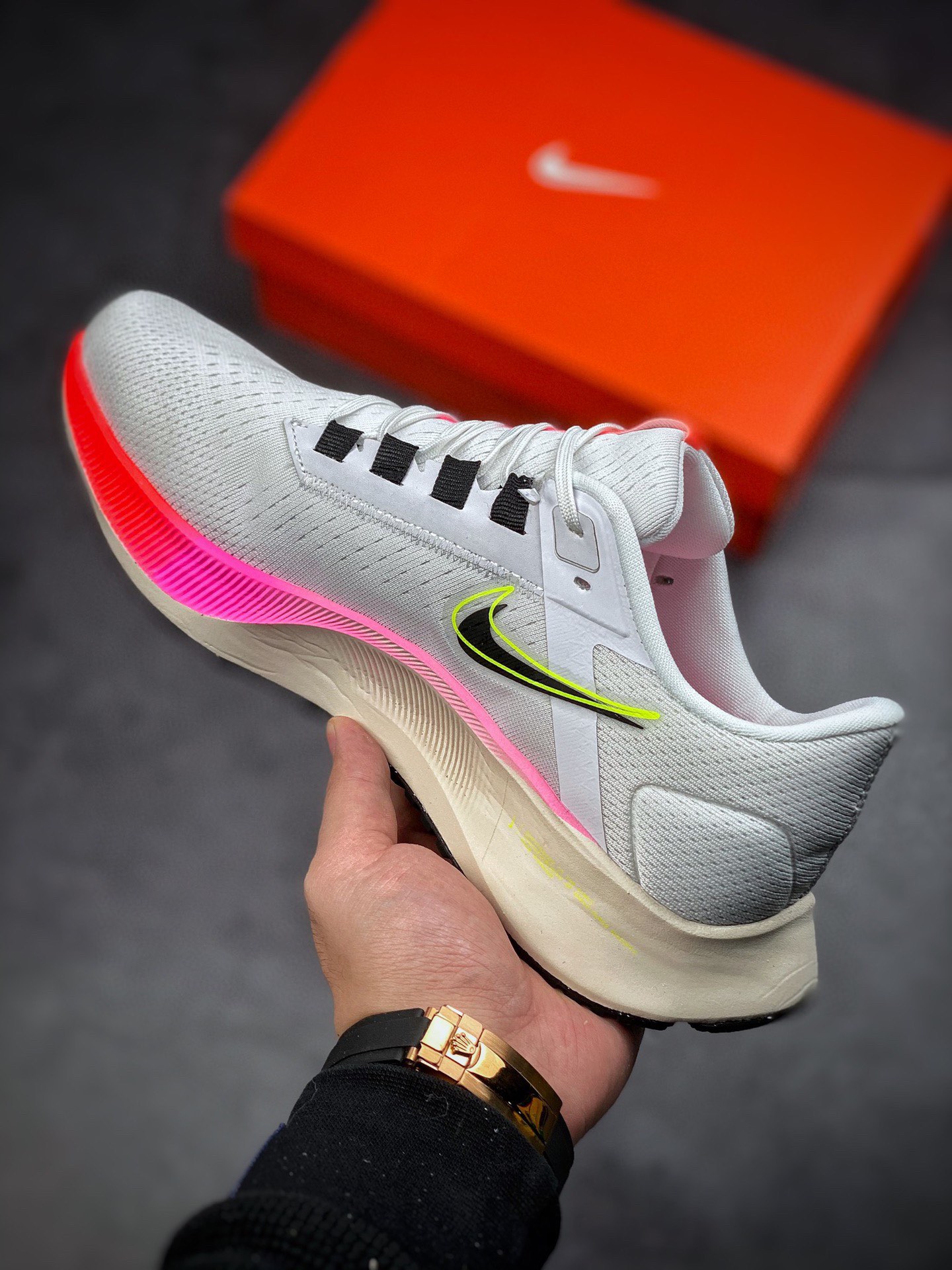 170  耐克Nike Zoom Pegasus 38代 飞马涡轮增压马拉松慢跑鞋 DJ5397-100