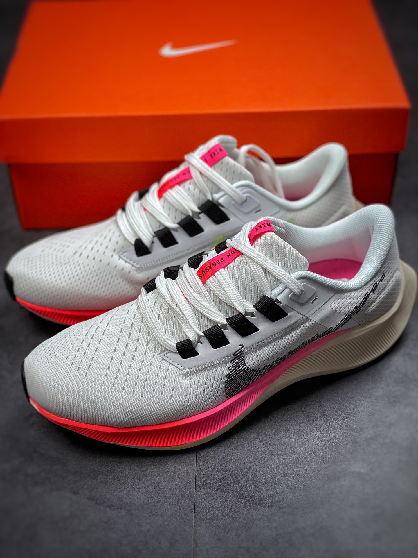 170 耐克Nike Zoom Pegasus 38代 飞马涡轮增压马拉松慢跑鞋