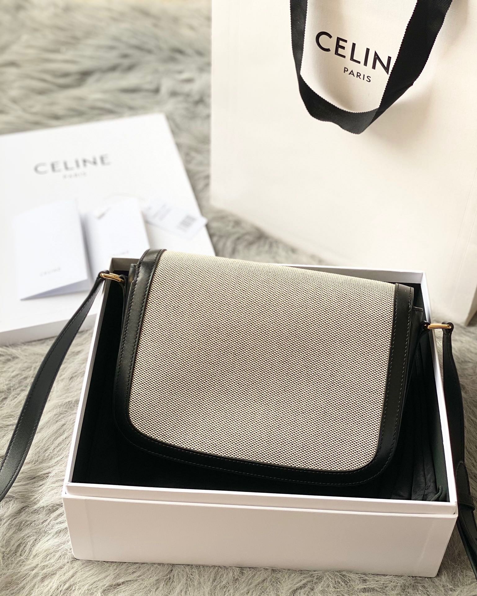 CELINE赛琳Sulhy Box 马鞍包