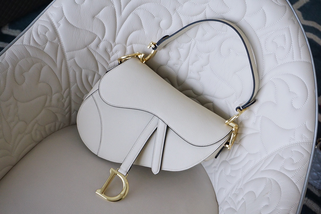 Dior Saddle Crossbody & Shoulder Bags Saddle Bags White Underarm