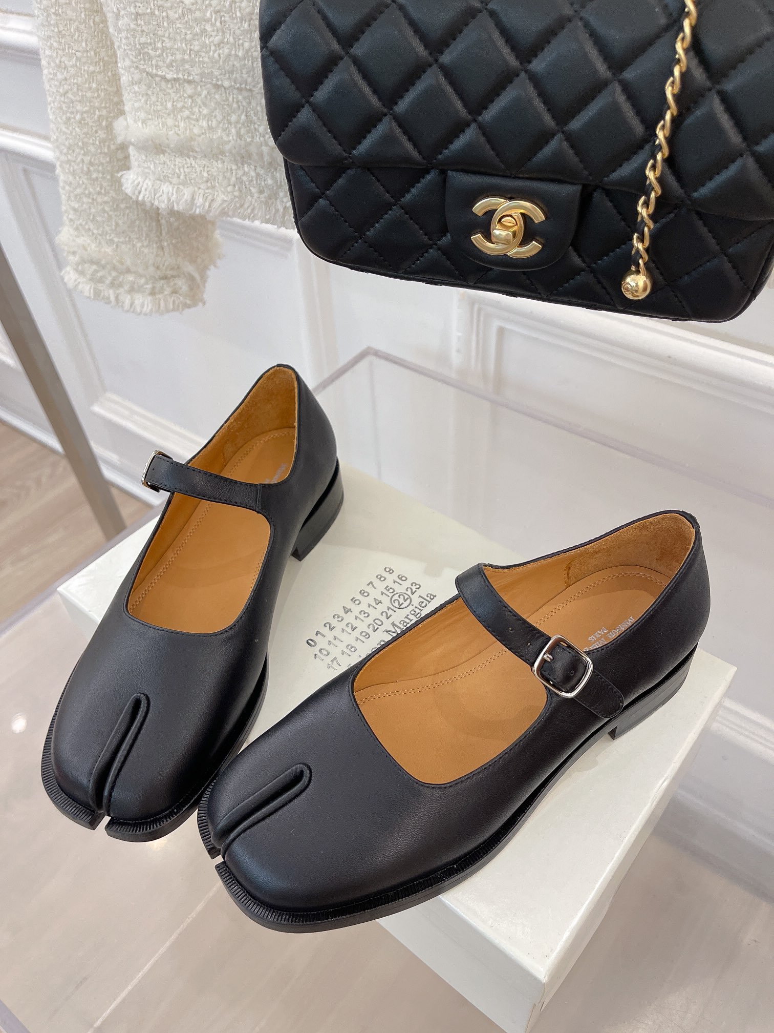 MaisonMargielaMM6马吉拉经典款分趾玛丽珍鞋️______________________