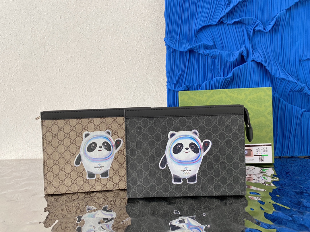 I5  Gucci 古奇   GG印花手袋男士手拿包 洗漱包采用精湛镶嵌细工，实物拍摄 原厂原版面料 配送小票礼盒 27 x 20 cm。