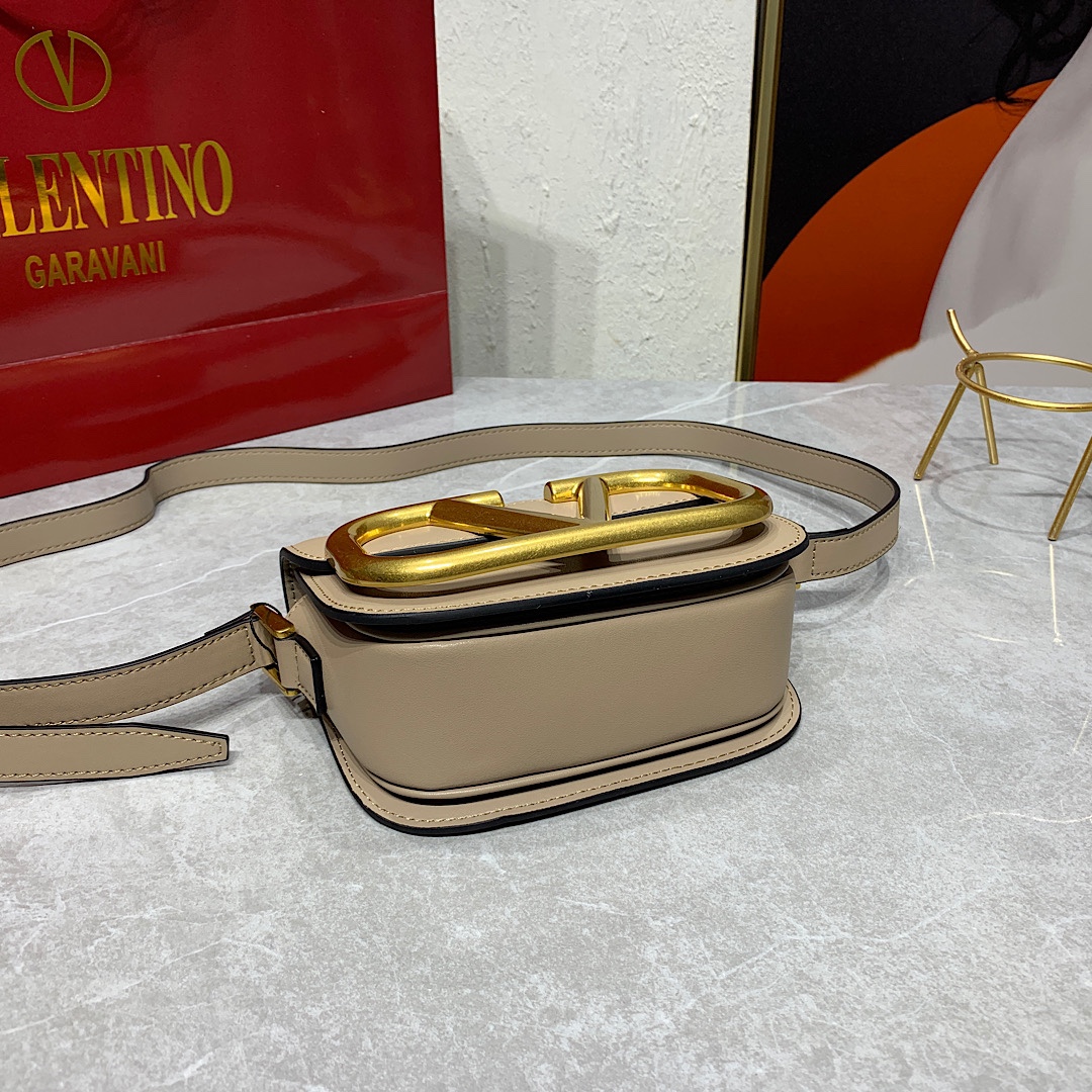 430 Valentino走秀款 风琴包Valentino Garavani MAXI 2021ss金属 0021035