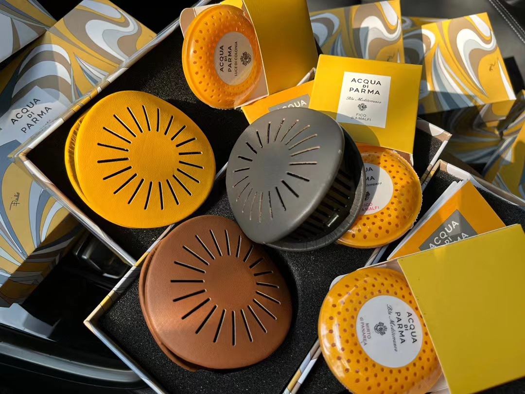 Acqua di Parma Car Air Freshener Diffuser Set, Premium Car Scent Vent Clip 4 i1647950055 550 3