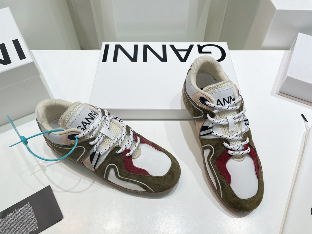 GENNICHERSIT 2022 Spring/Summer Collection: Colourful Leisure Shoes with Retro Design - 图片 2