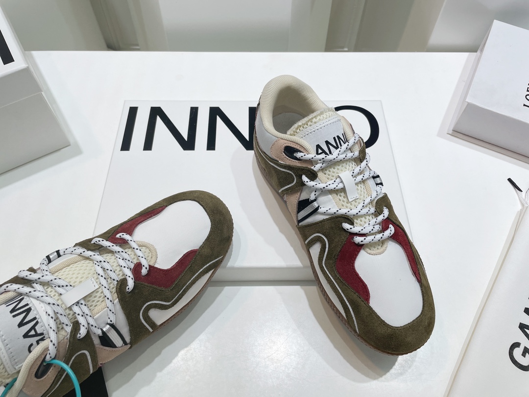 GENNICHERSIT 2022 Spring/Summer Collection: Colourful Leisure Shoes with Retro Design - 图片 6