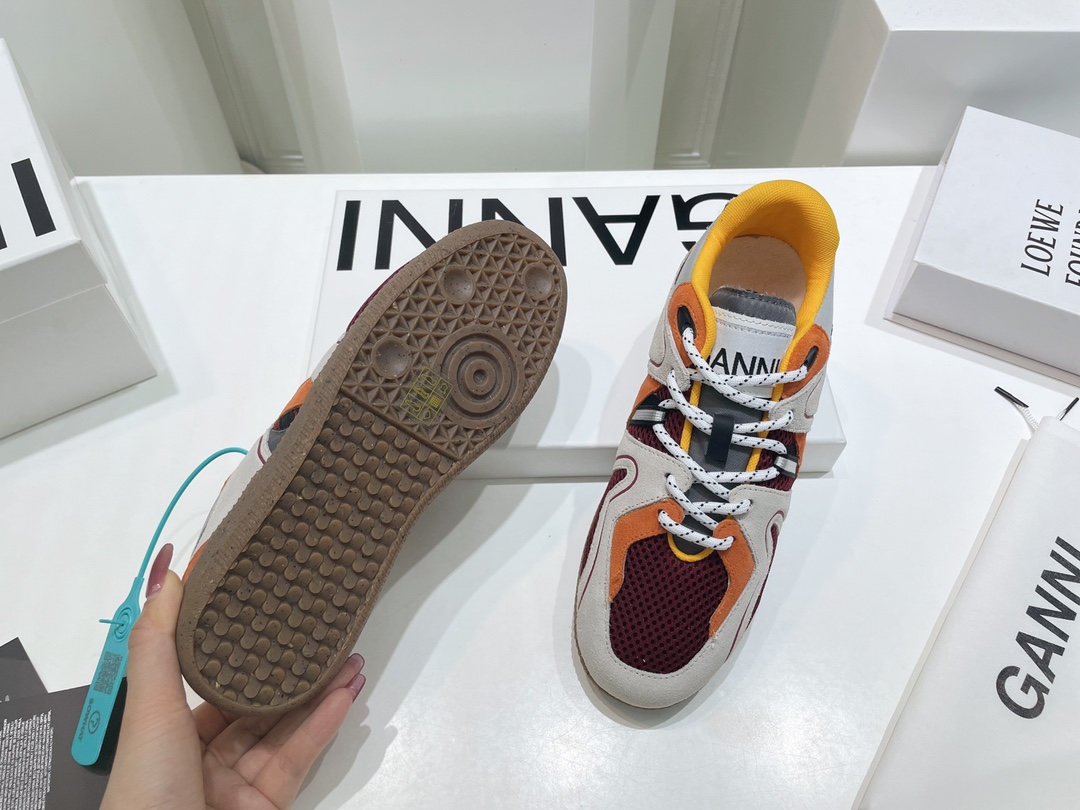 GENNICHERSIT 2022 Spring/Summer Shoe Collection: Colourful, Comfortable, and Fashionable - 图片 9