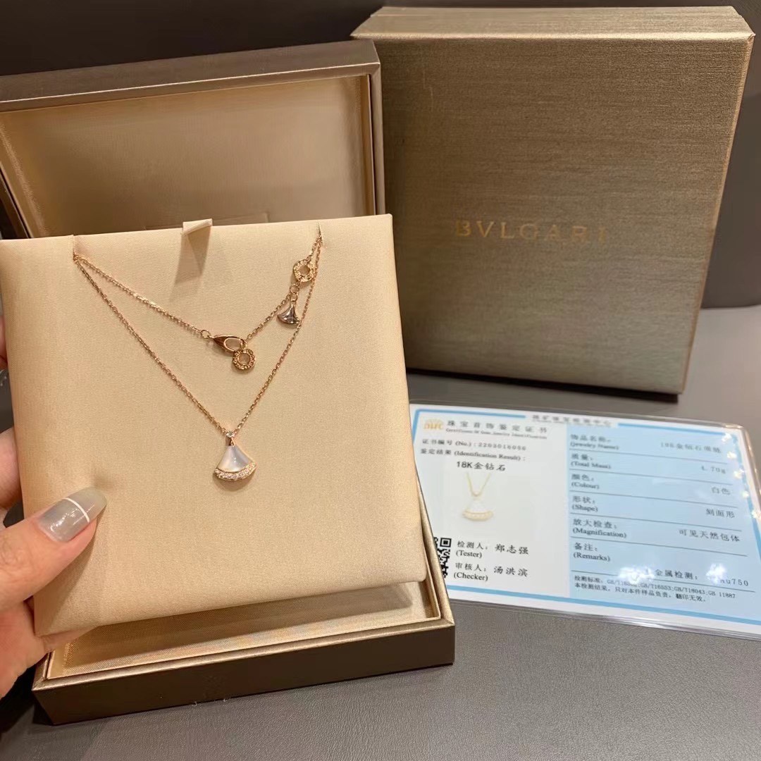 Bvlgari 宝格丽小裙子白贝 版本18k
