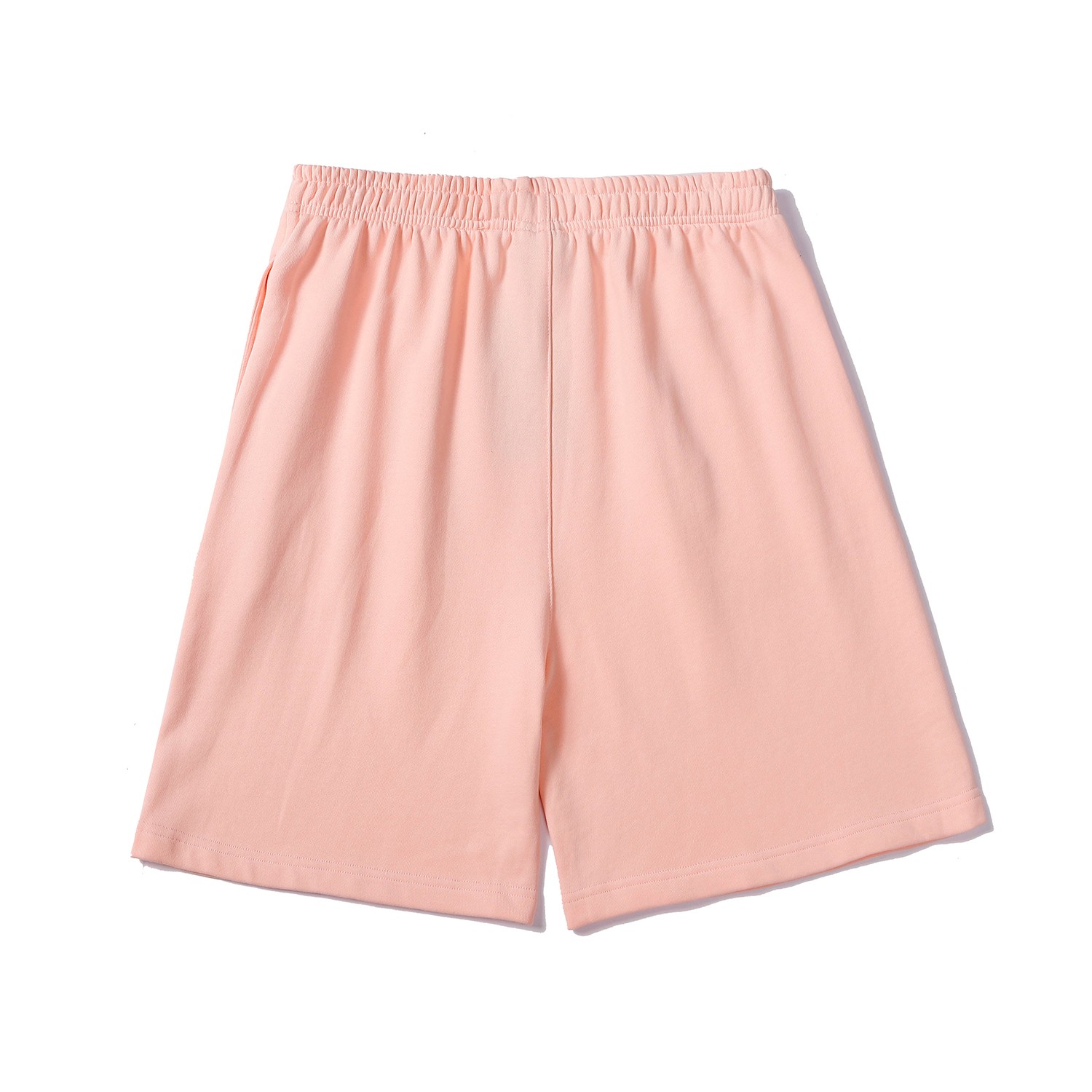 “Drew Leisure High Street Campaign: Tampon-Filled Shorts for Relaxation and Style” - 图片 9