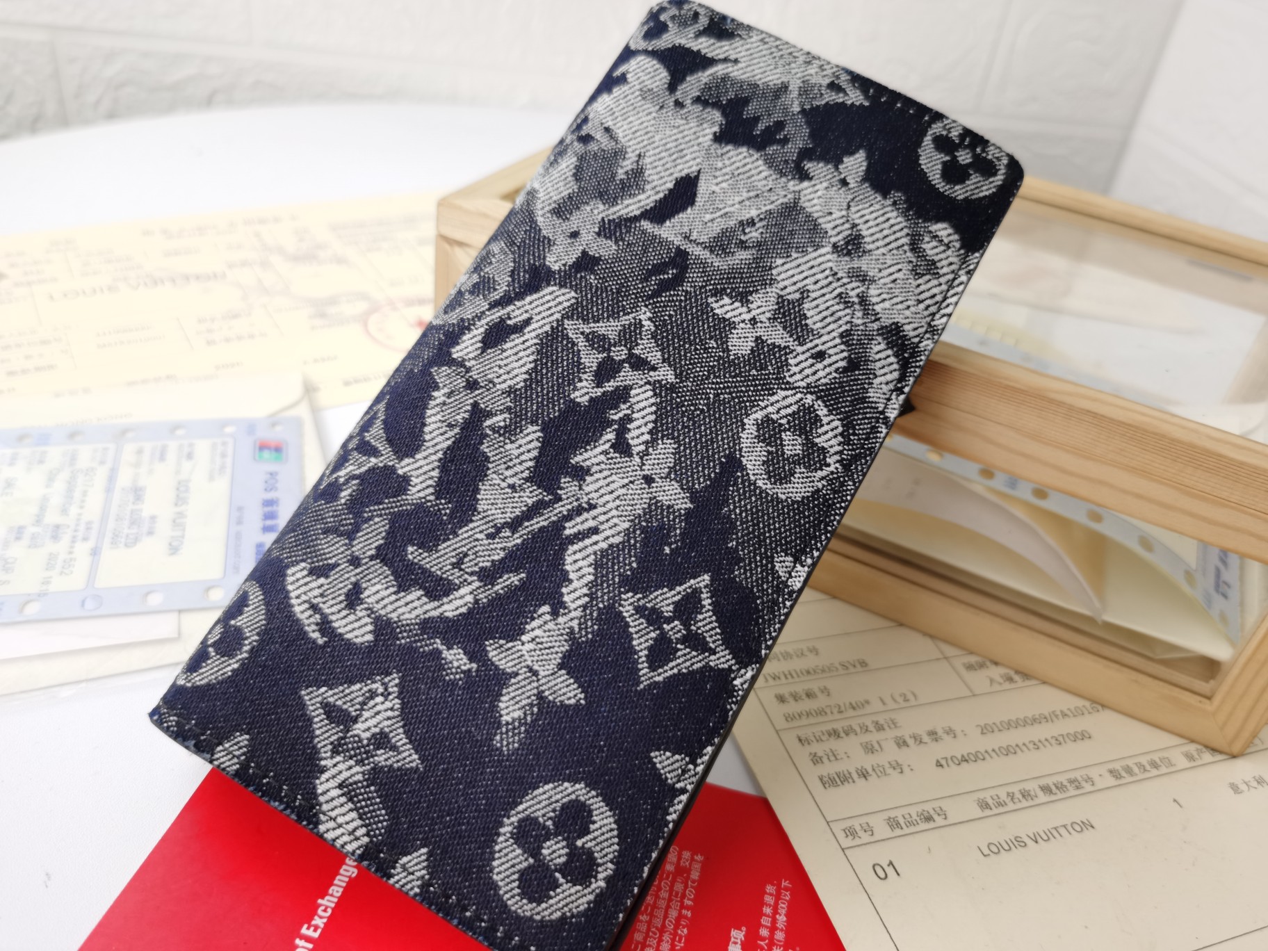 Brazza財布 - 高級Monogram Tapestryデザイン