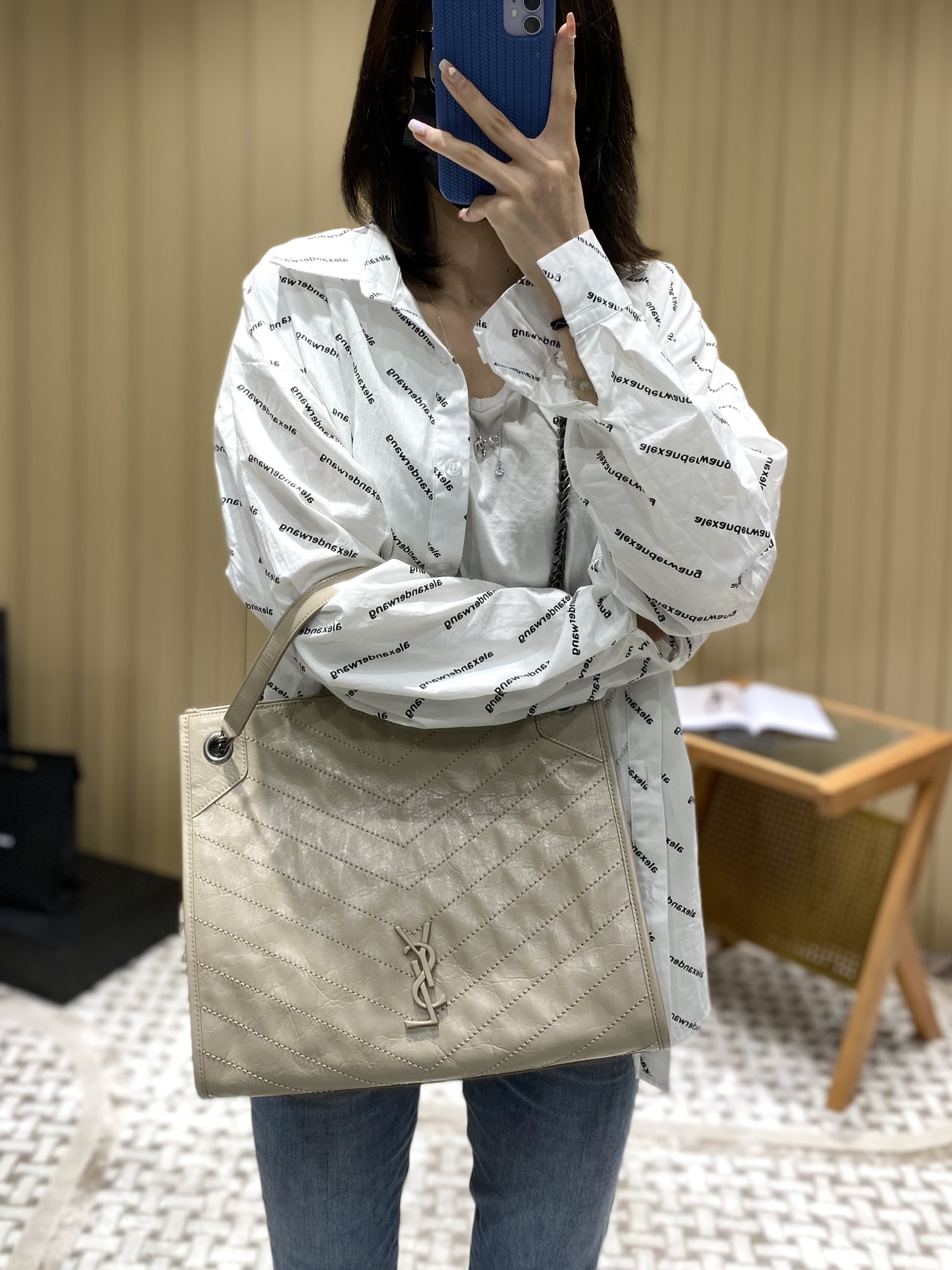 YSL NIKI SHOPPING BAG 33CM 577999奶茶色油蜡牛皮