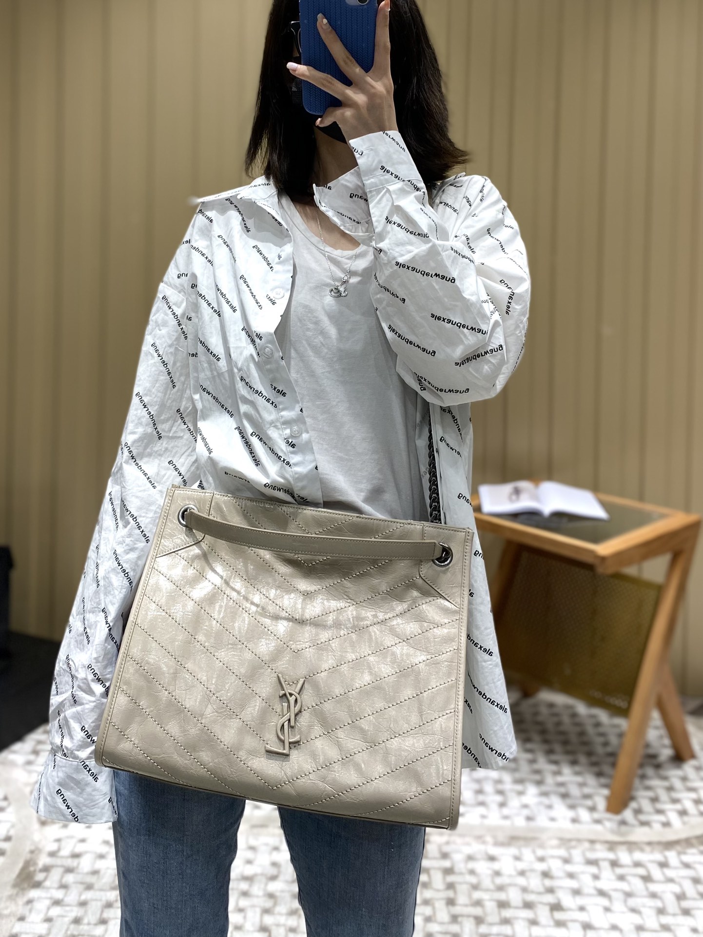 YSL NIKI SHOPPING BAG 33CM 577999奶茶色油蜡牛皮