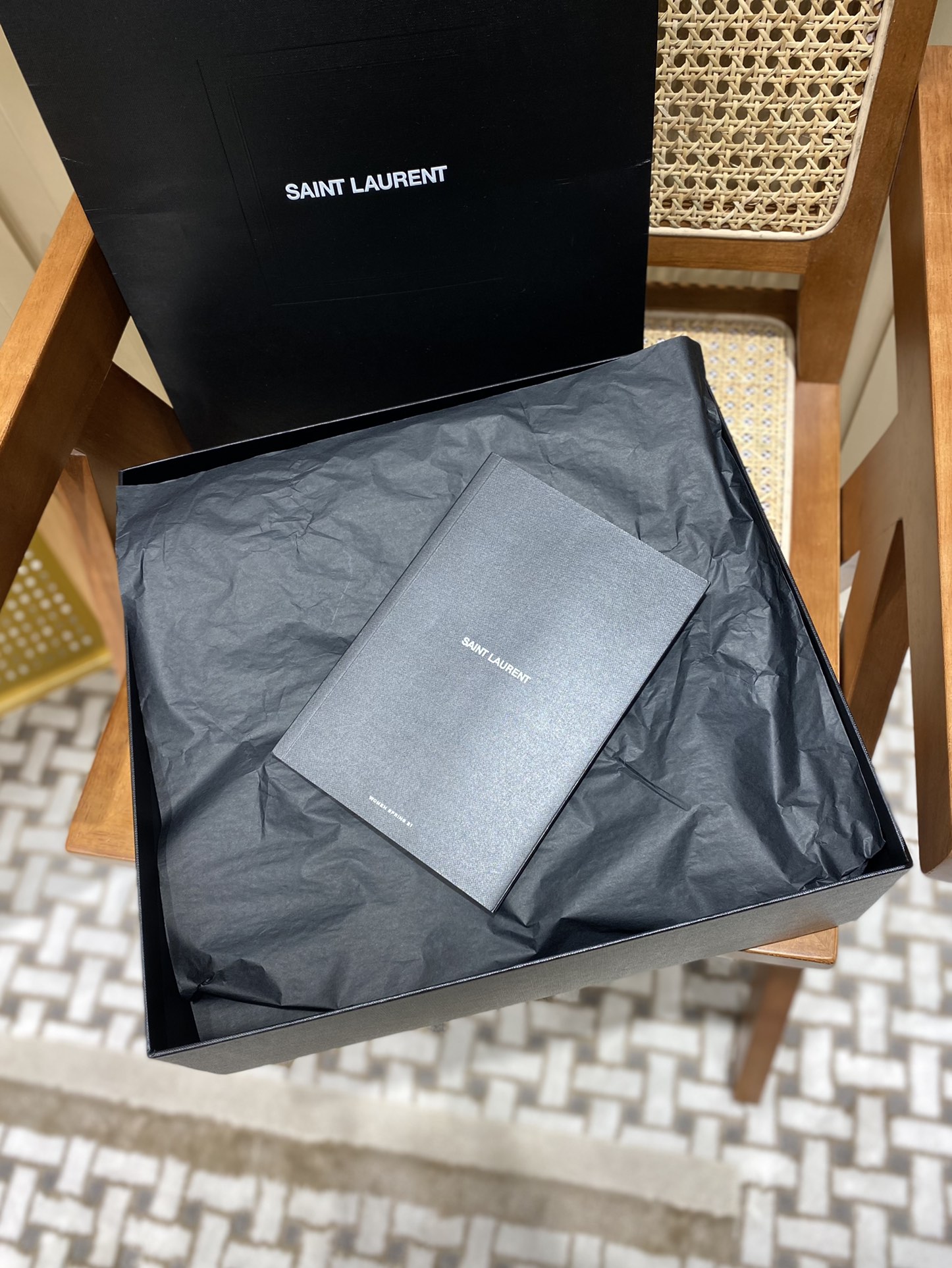 YSL NIKI SHOPPING BAG 33CM 577999奶白色油蜡牛皮