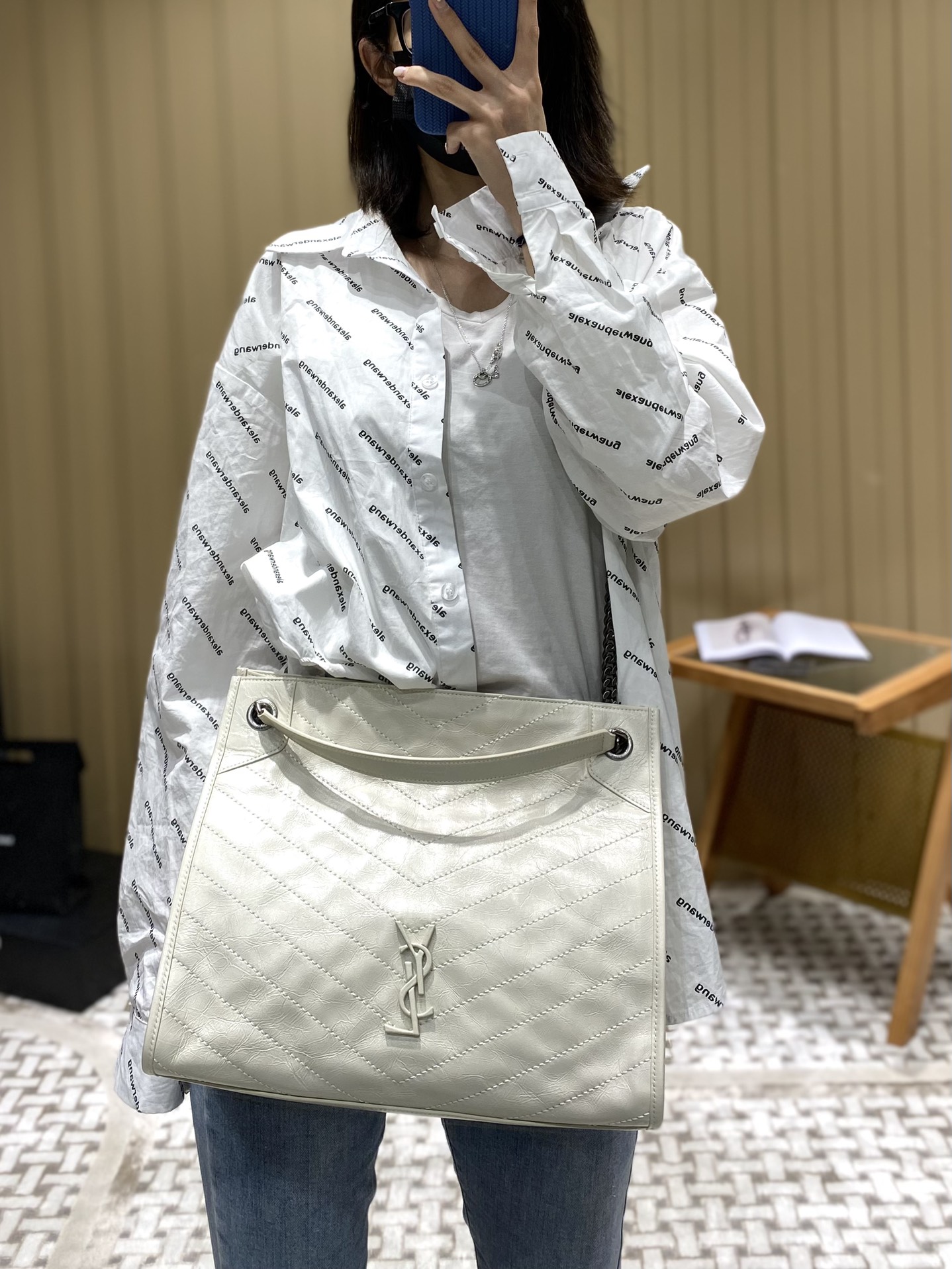 YSL NIKI SHOPPING BAG 33CM 577999奶白色油蜡牛皮