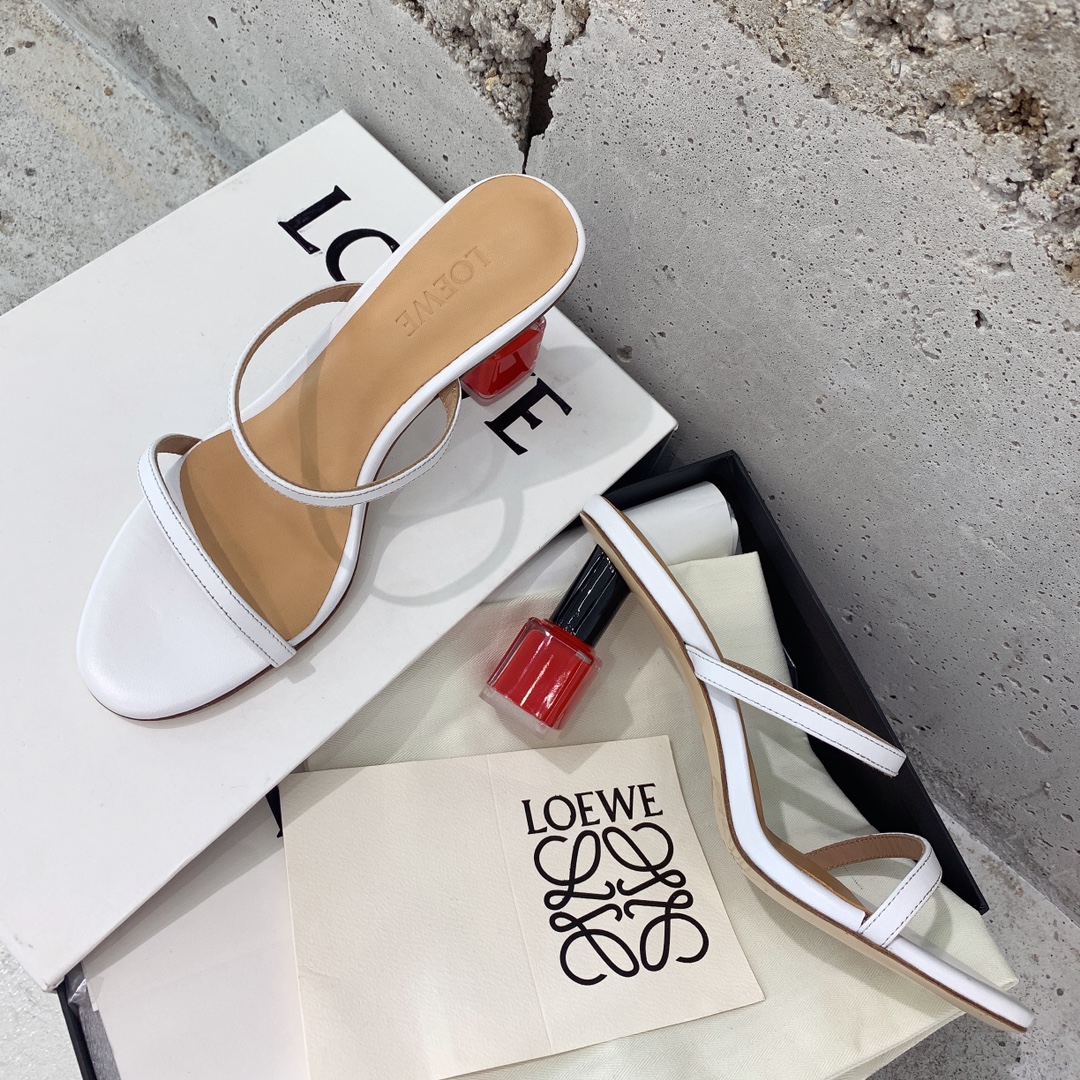 Loewe 2022 Show-Off Sandals: Unique Artistic Design with Premium Materials - 图片 5