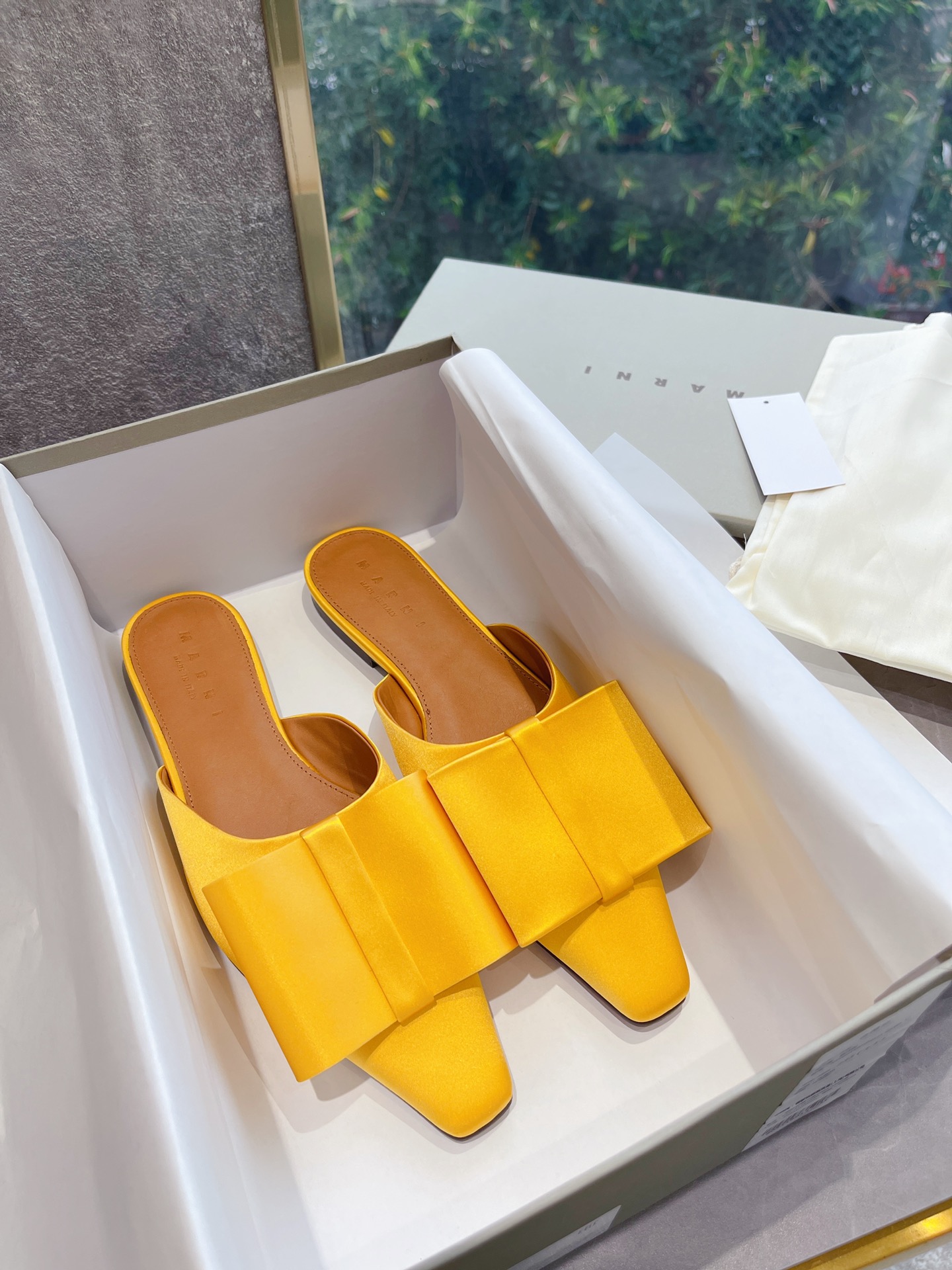 Manrimani’s Exclusive 2022 Butterfly Shoes: Top Edition Surrogate Level - 图片 5