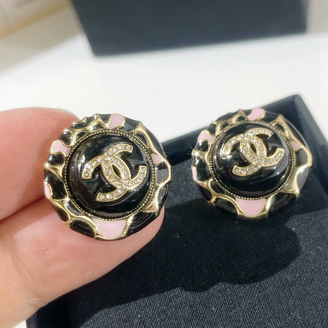 新款☑️CHANEL香奈儿双c豹纹耳钉耳环