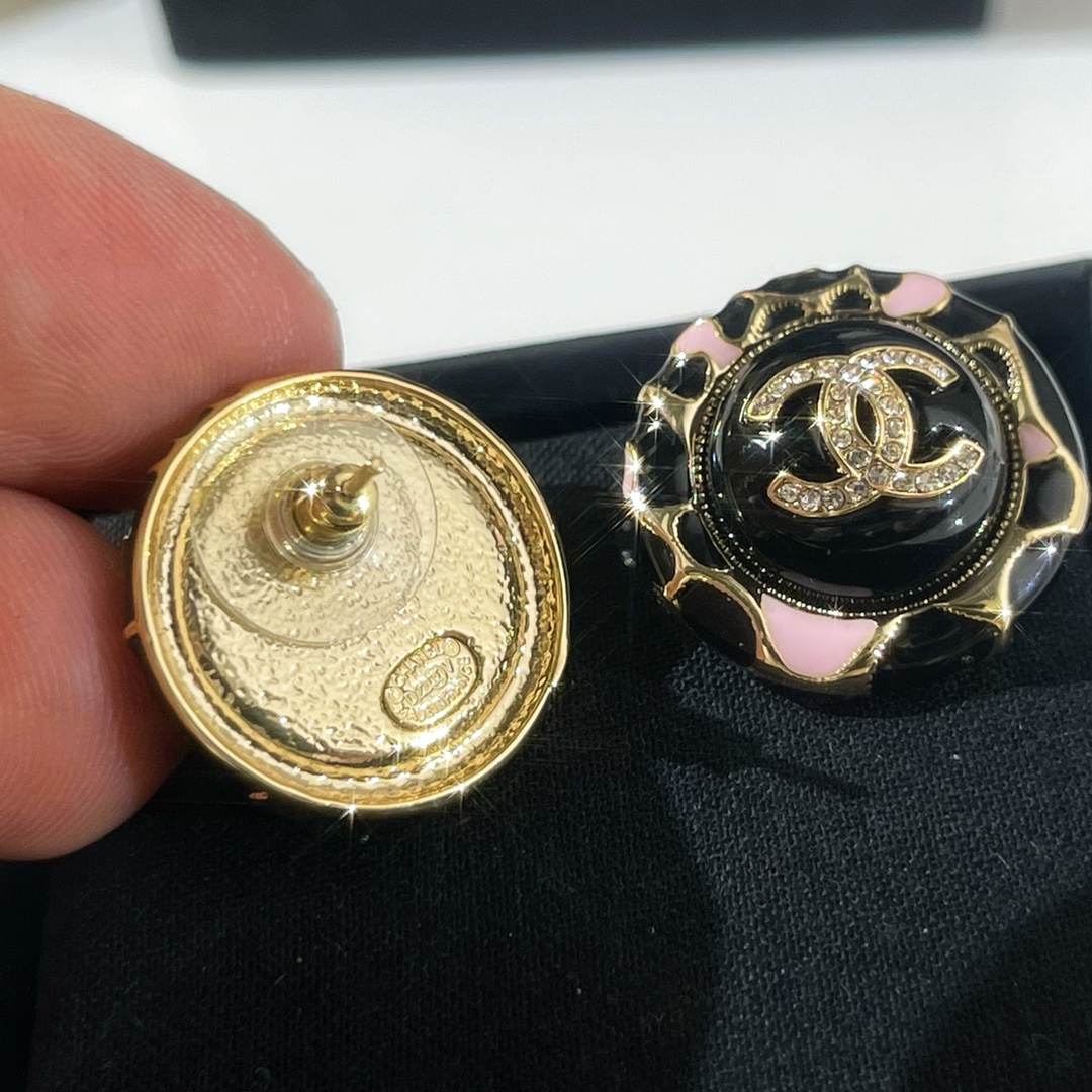 新款☑️CHANEL香奈儿双c豹纹耳钉耳环