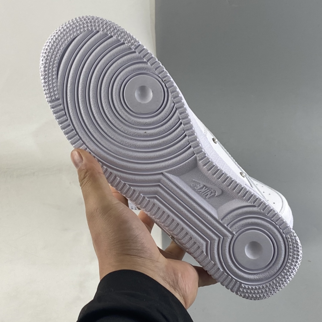 P220  Nike Air Force 1’07 Low 空军一号低帮运动休闲板鞋 DQ0231-100