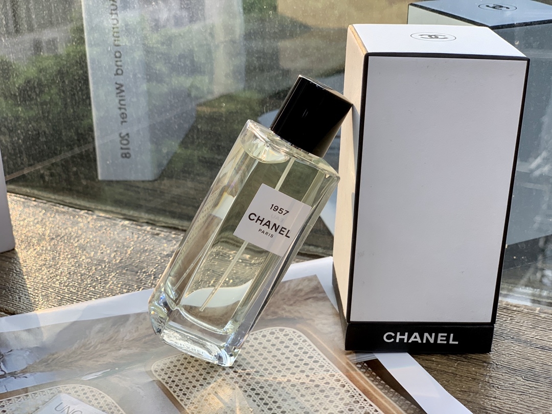 Chanel luxury item 4