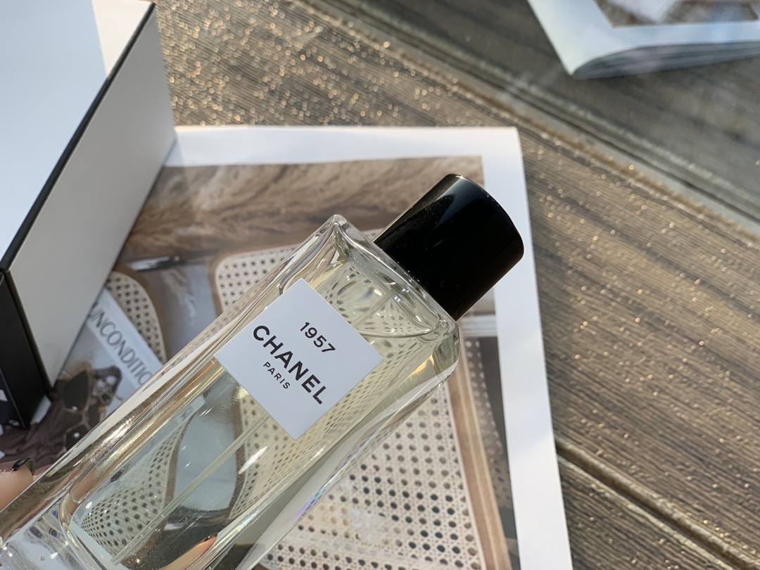 Chanel luxury item 7