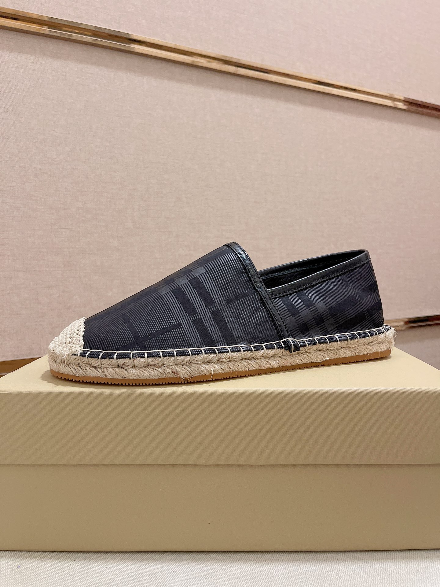 Precio de fábrica: de alta calidad [BURBERRY] Burberry ‼ últimos modelos de los hombres de un estrib