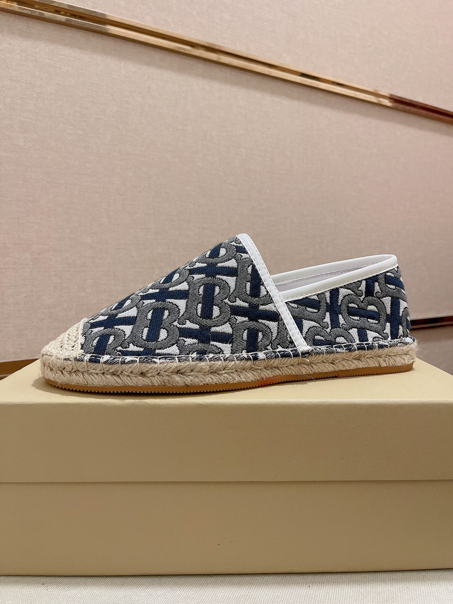 Precio de fábrica: de alta calidad [BURBERRY] Burberry ‼ últimos modelos de los hombres de un estrib