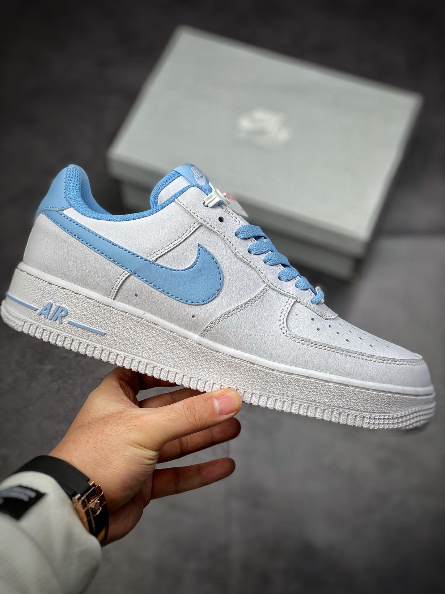 200  Nike Air Force 1 Low 07 白蓝 CQ8915-103