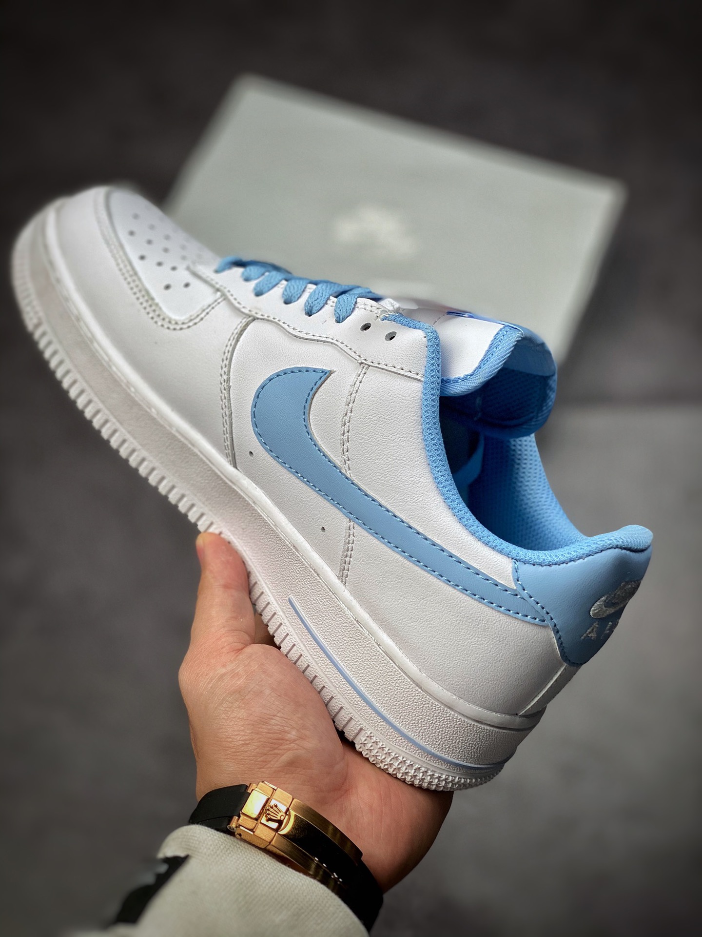200  Nike Air Force 1 Low 07 白蓝 CQ8915-103