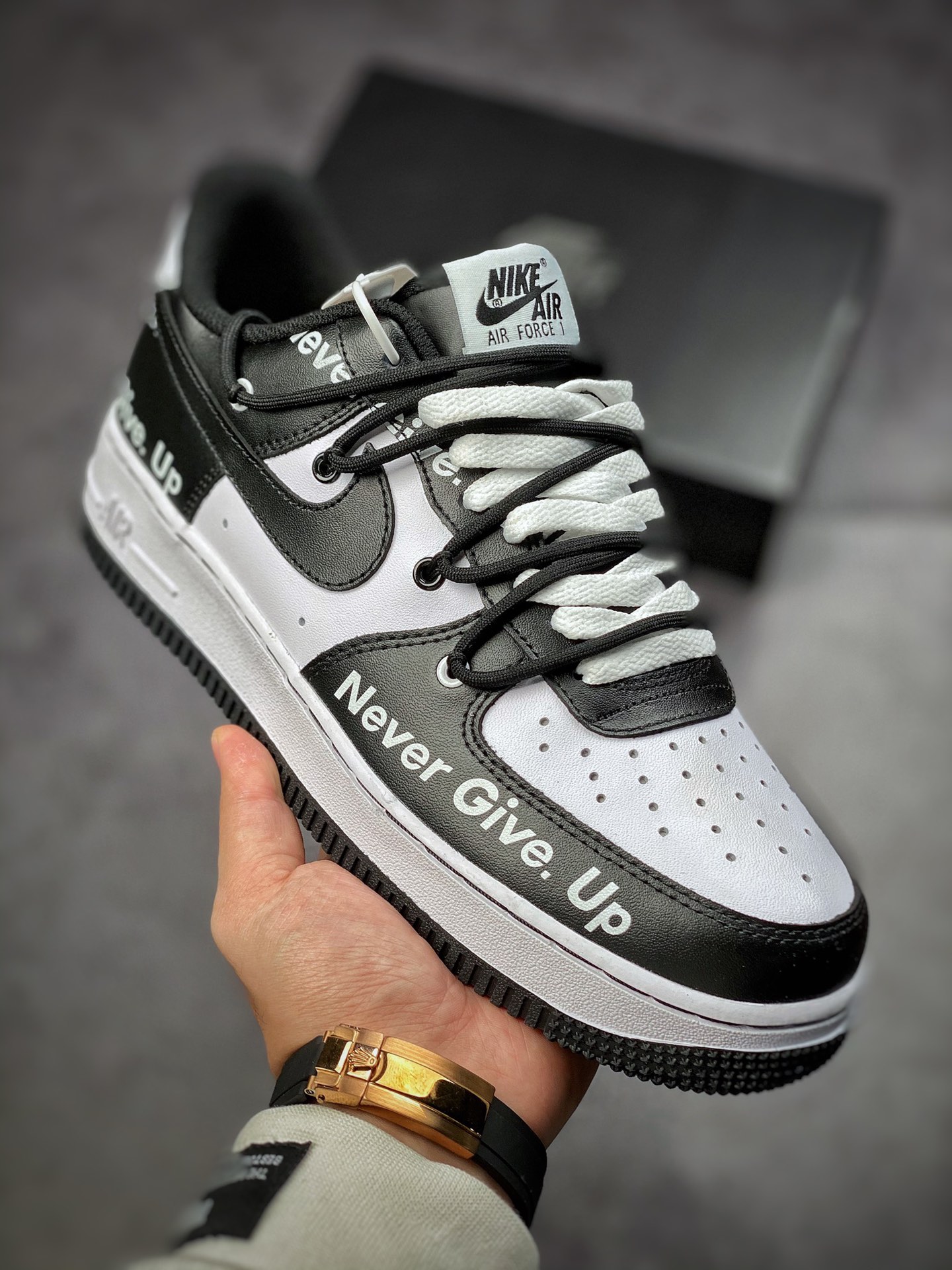 240  Nike Air Force 1 Low 07 黑白弹幕解构 CV1724-104