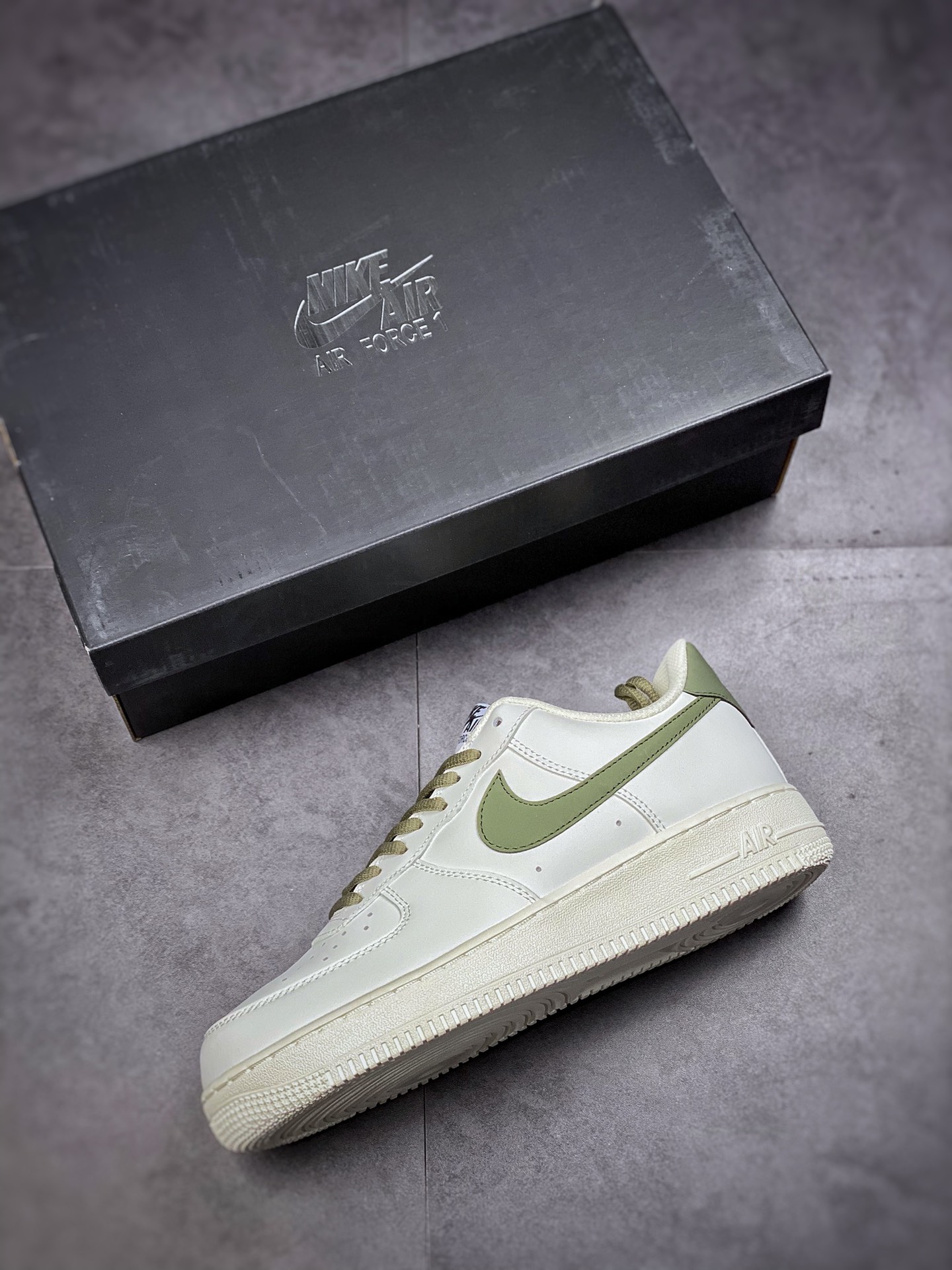 220  Nike Air Force 1 Low 07 米白绿CQ5059-110