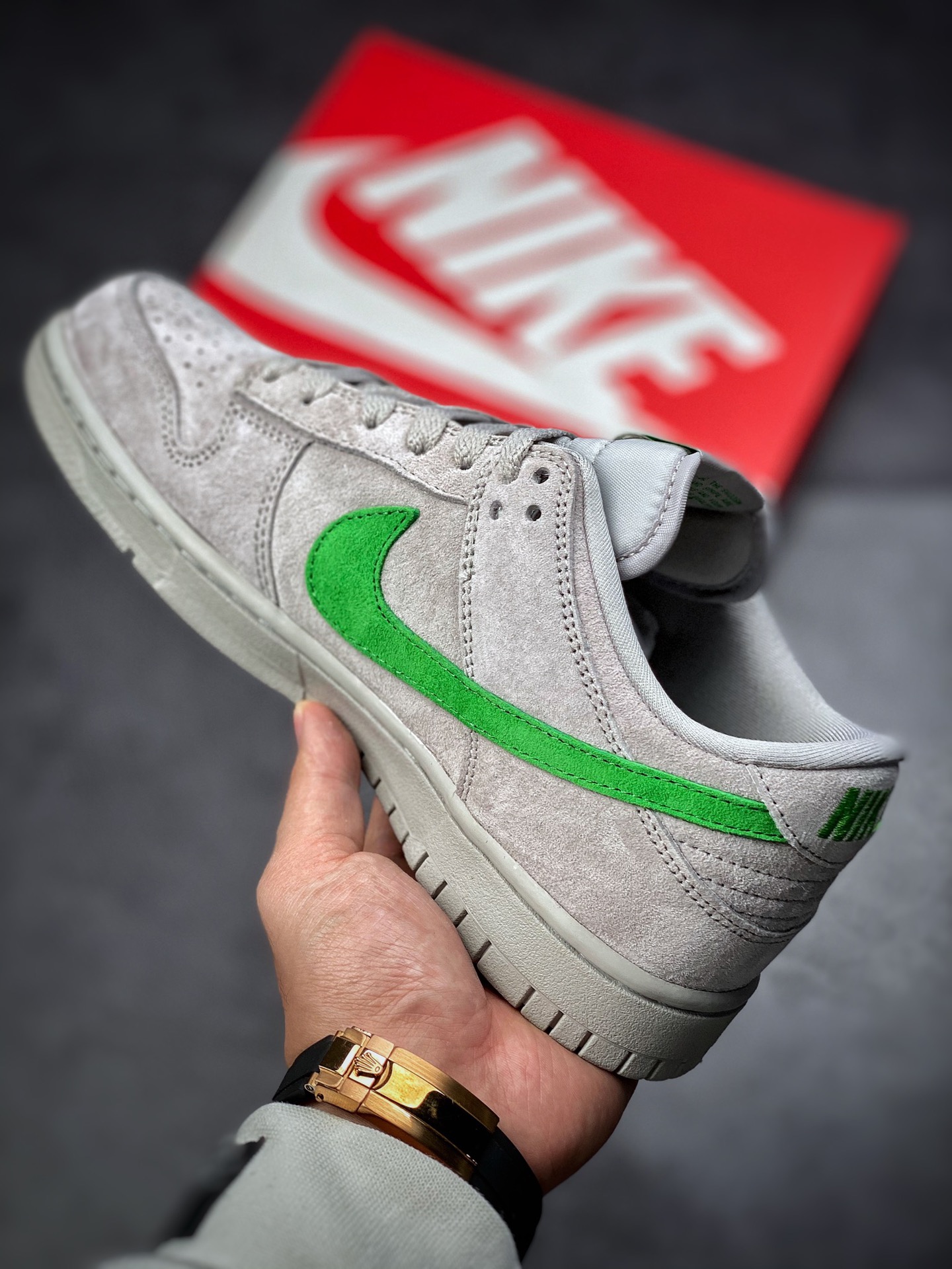 260  Nike SB Dunk Low 元年复刻 灰绿 316272-526