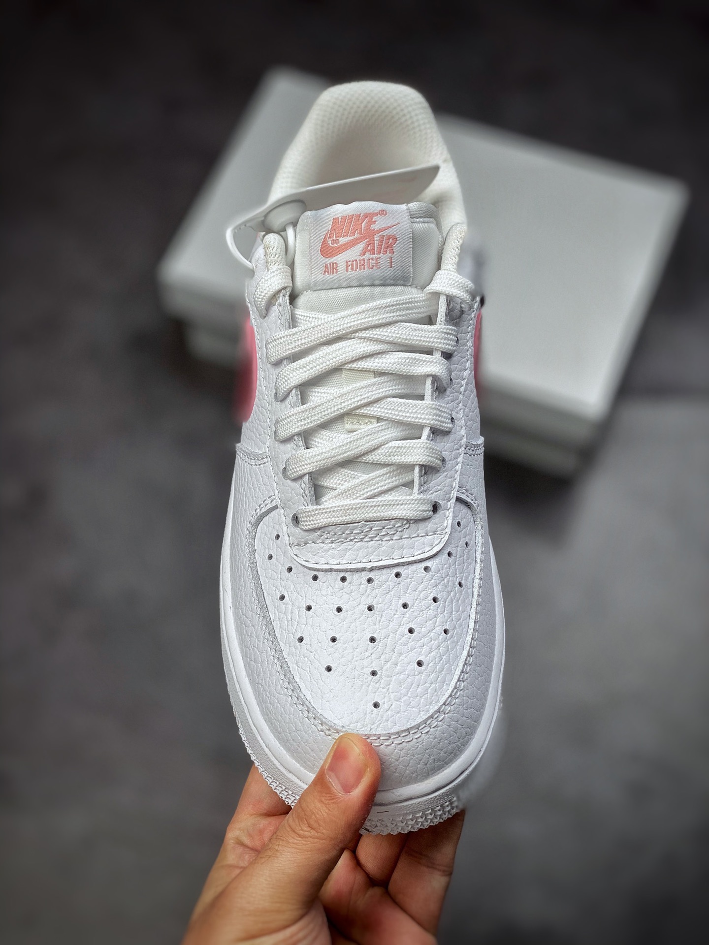 200  Nike Air Force 1 Low 07 荔枝纹玫瑰粉 CT3839-104