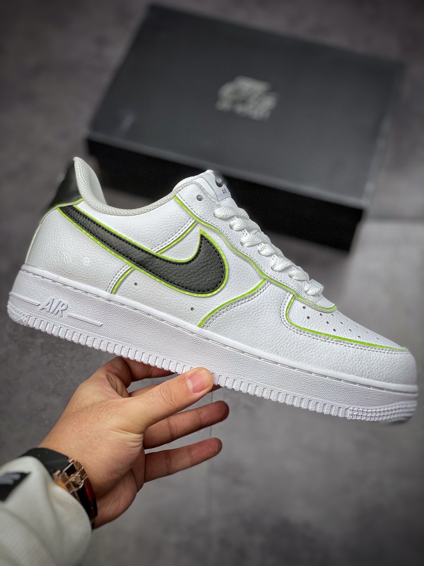 200  Nike Air Force 1 Low 07 白黑黄描边 CW2288-304