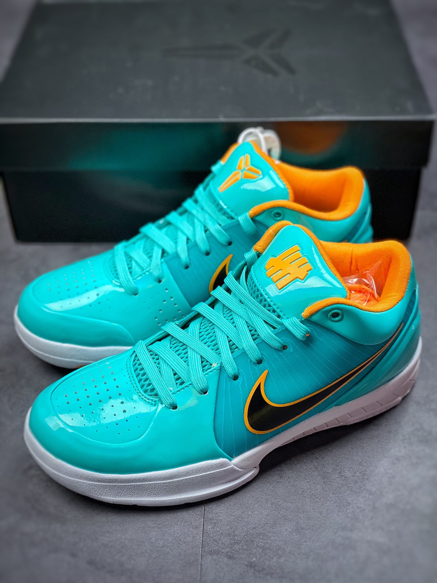320  #灭世版 NIKE ZOOM KOBE 4 PROTRO  科比四代湖水绿 CQ3869-300