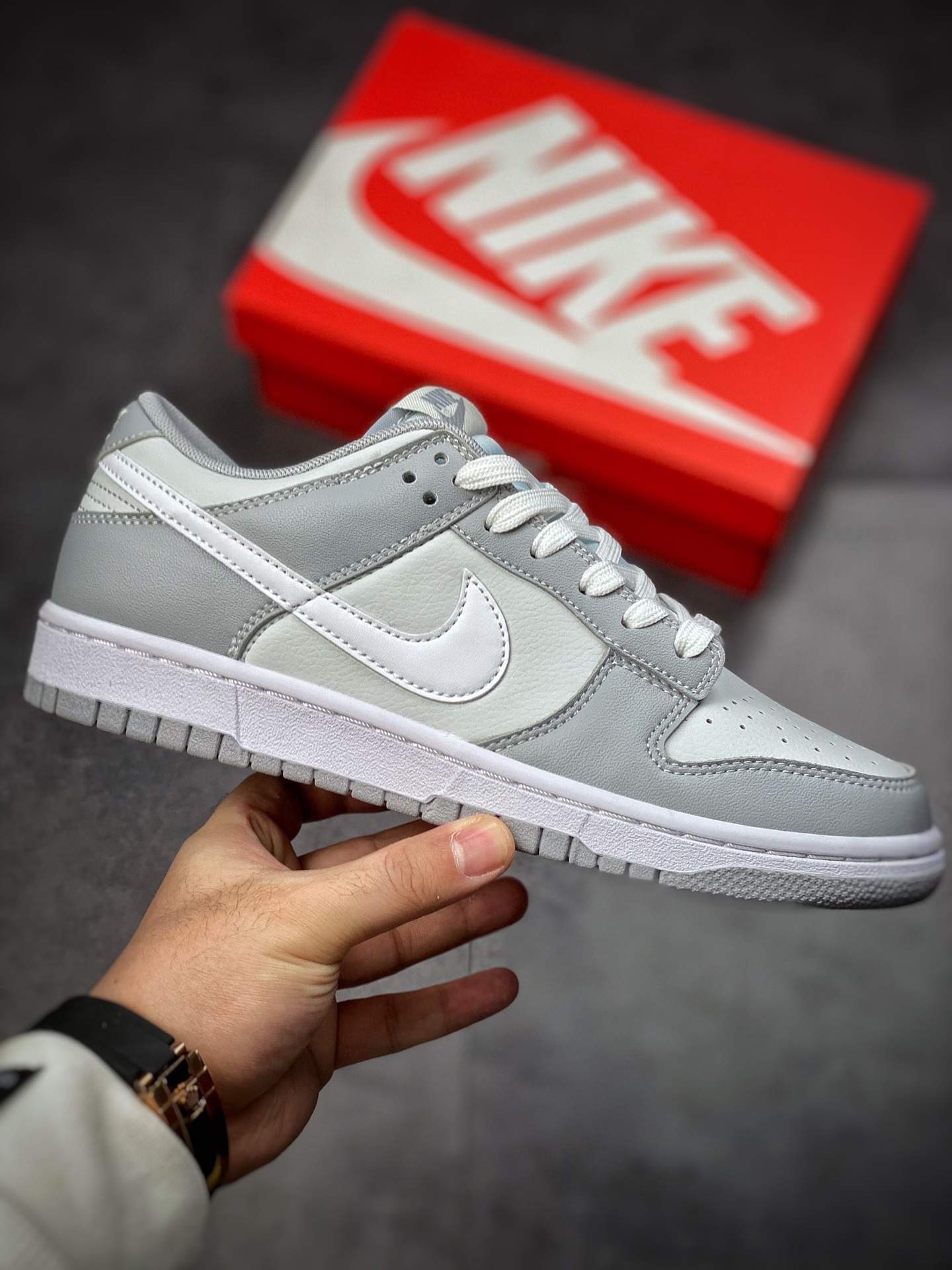 300  220  Nike Dunk Low Retro 复古 白灰 Dunk  DJ6188-001
