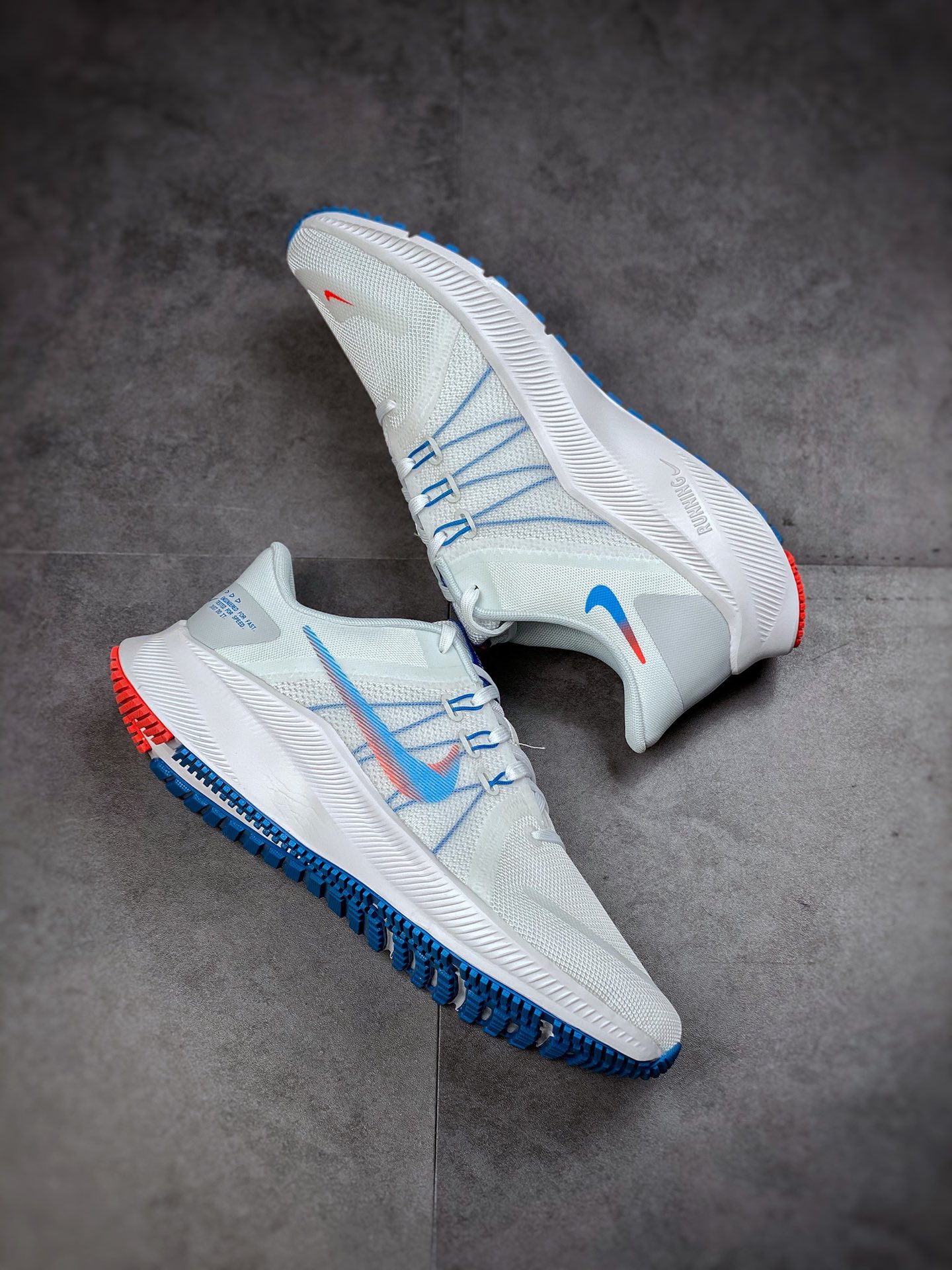 180  Nike Quest 4极速4代 网面透气 时尚休闲跑步鞋DA1105-101