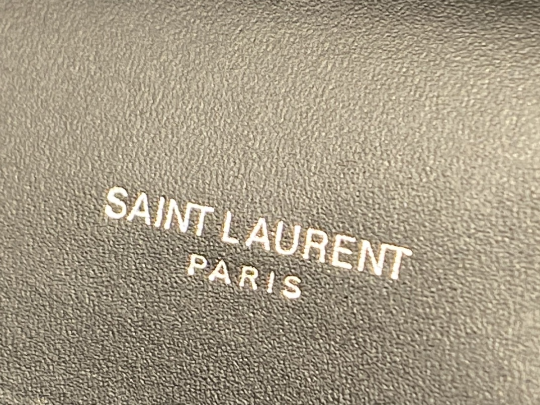 YSL 𝑲𝒂𝒕𝒆 𝟮𝟰𝒄𝒎 平纹经典款斜挎链条包 354119黑色/银扣
