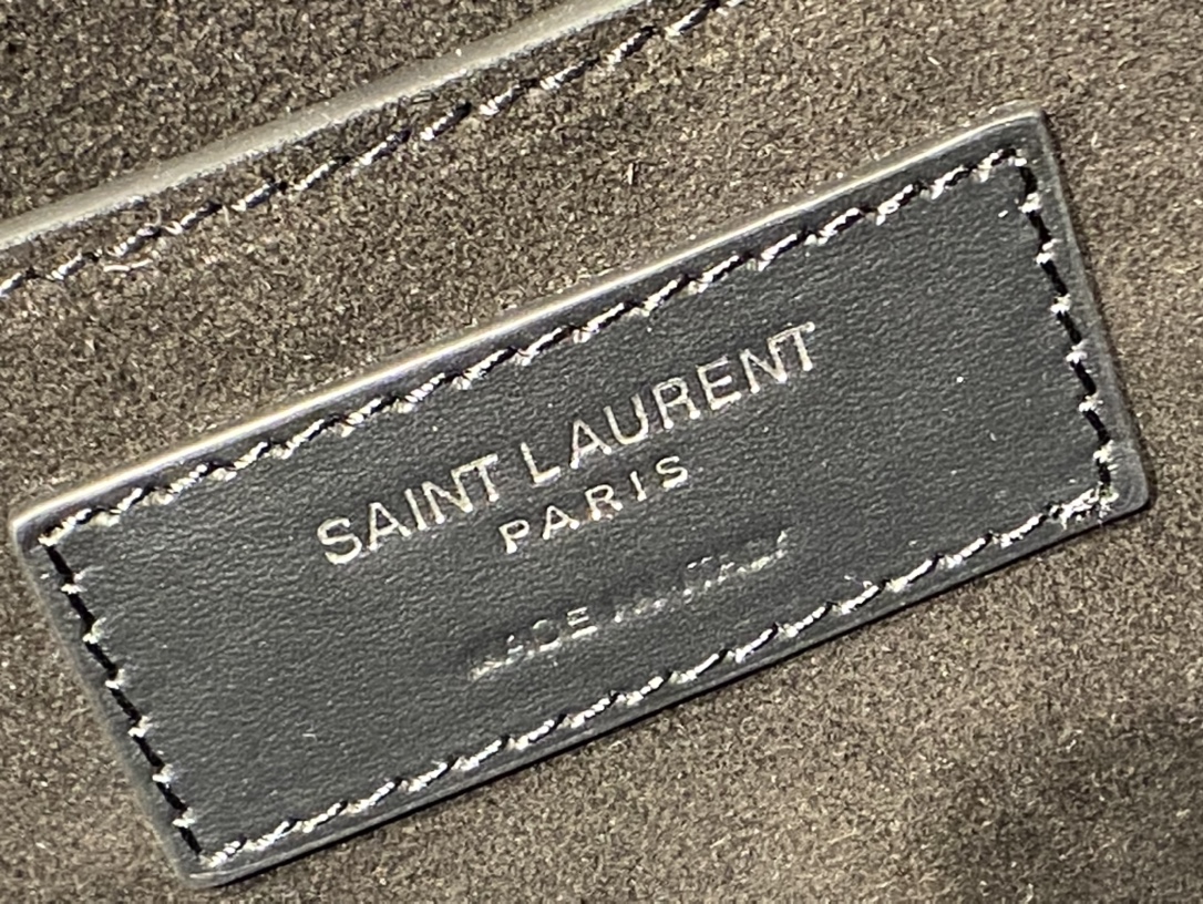 YSL 𝑲𝒂𝒕𝒆 𝟮𝟰𝒄𝒎 平纹经典款斜挎链条包 354119黑色/银扣