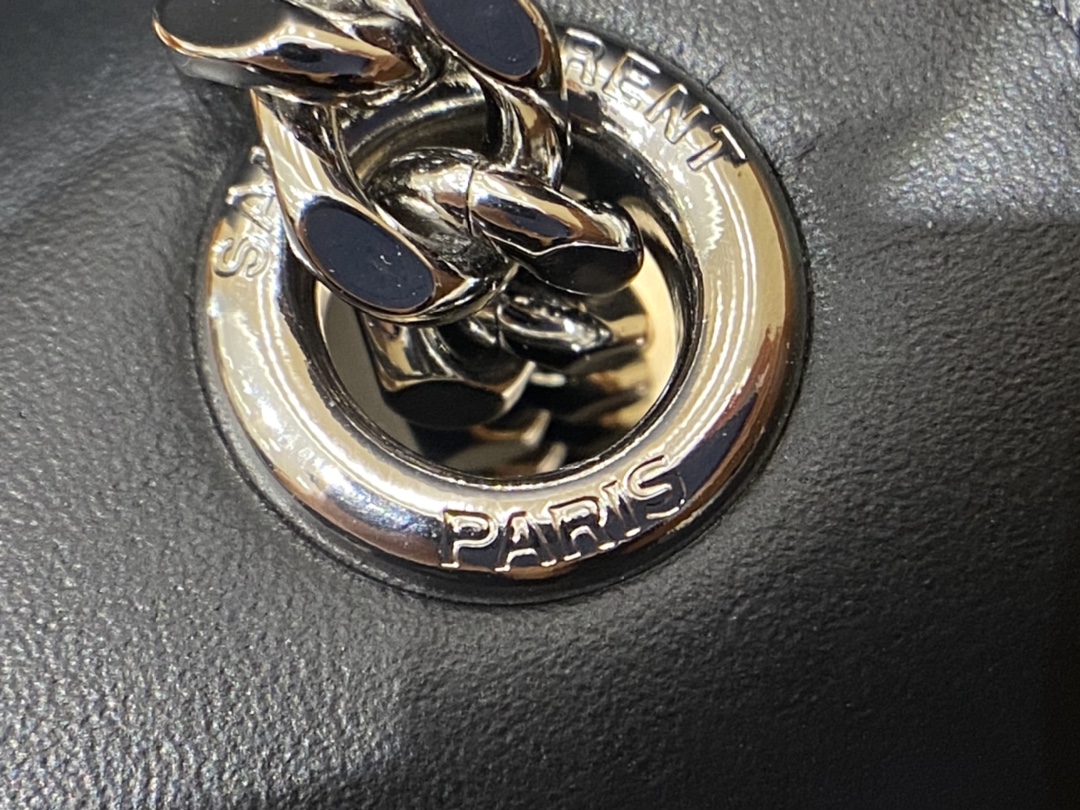 YSL 𝑲𝒂𝒕𝒆 𝟮𝟰𝒄𝒎 平纹经典款斜挎链条包 354119黑色/银扣