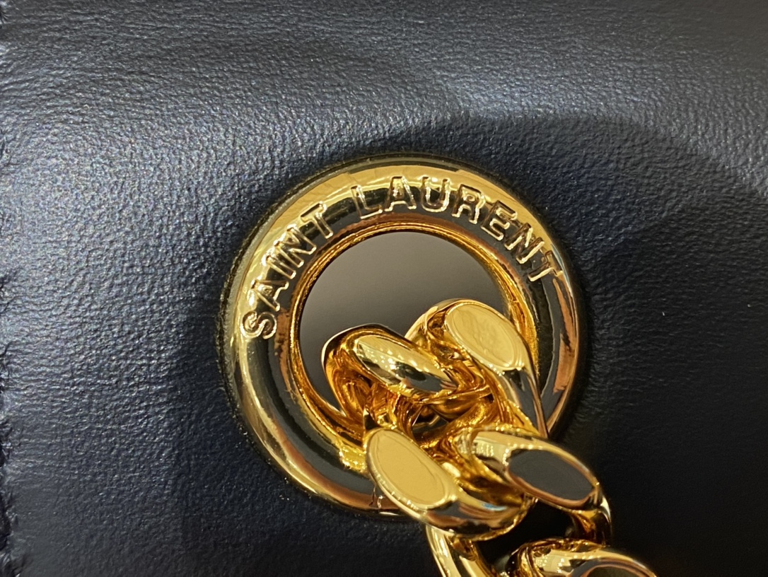 YSL ๐ฒ๐๐๐ ๐ฎ๐ฐ๐๐ ๅนณ็บน็ปๅ
ธๆฌพๆๆ้พๆกๅ
354119้ป่ฒ/้ๆฃ