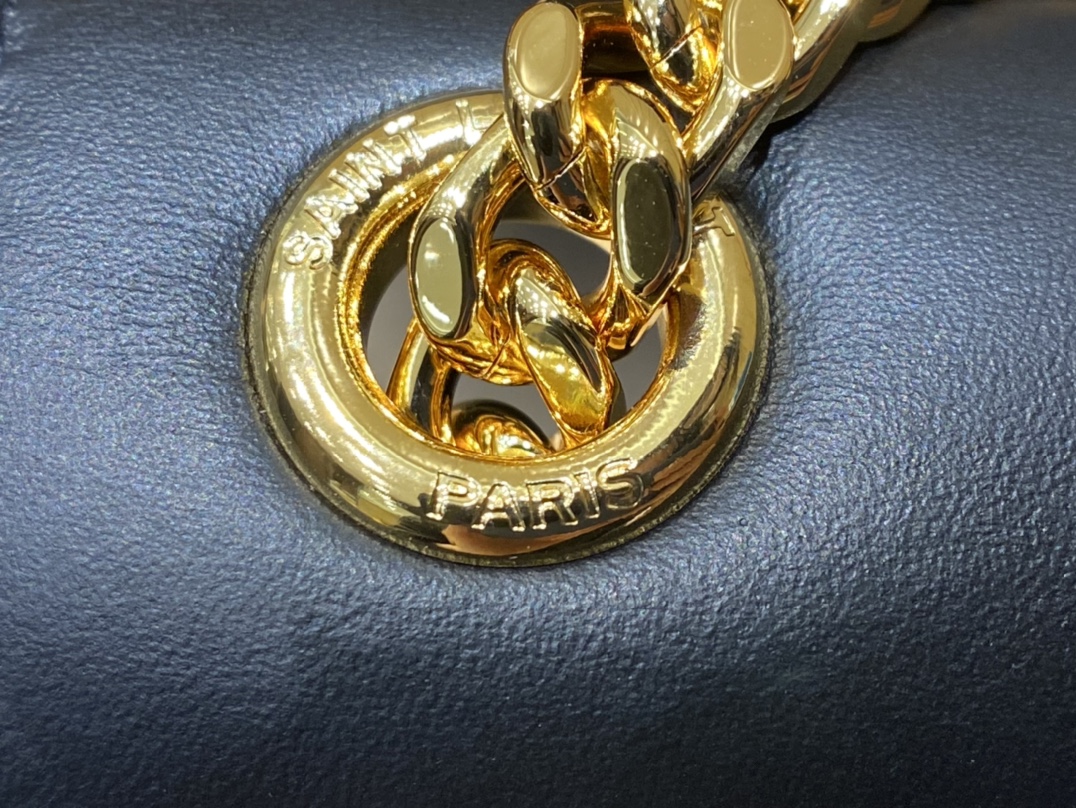 YSL ๐ฒ๐๐๐ ๐ฎ๐ฐ๐๐ ๅนณ็บน็ปๅ
ธๆฌพๆๆ้พๆกๅ
354119้ป่ฒ/้ๆฃ