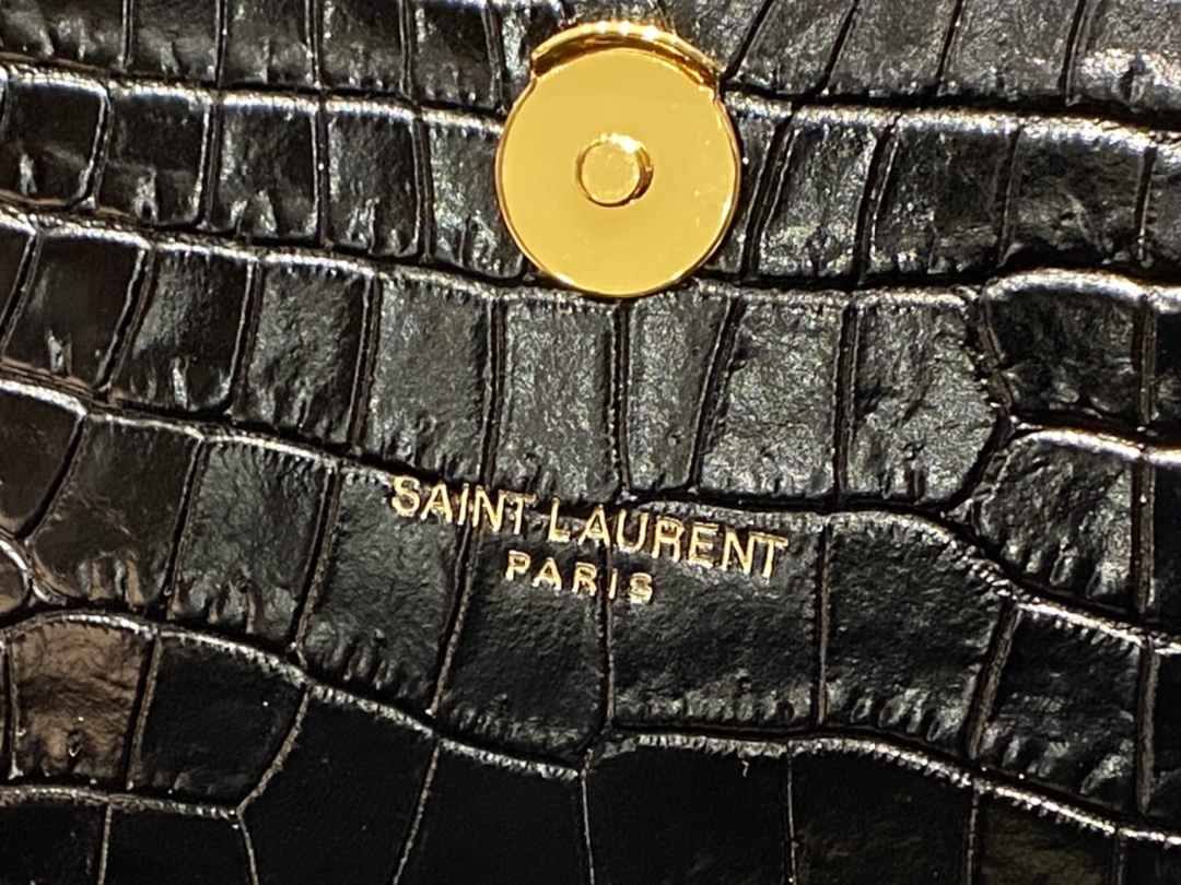 YSL ๐ฒ๐๐๐ ๐ฎ๐ฐ๐๐ ้ณ้ฑผ็บนๆต่ๅ
354119้ป่ฒ/้ๆฃ