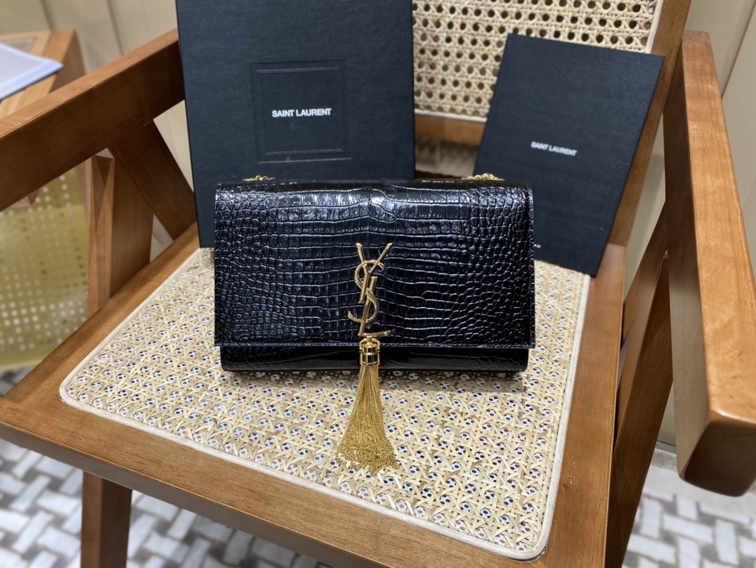 YSL ๐ฒ๐๐๐ ๐ฎ๐ฐ๐๐ ้ณ้ฑผ็บนๆต่ๅ
354119้ป่ฒ/้ๆฃ
