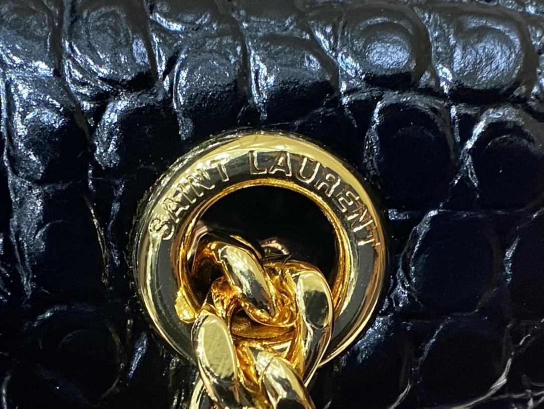 YSL ๐ฒ๐๐๐ ๐ฎ๐ฐ๐๐ ้ณ้ฑผ็บนๆต่ๅ
354119้ป่ฒ/้ๆฃ